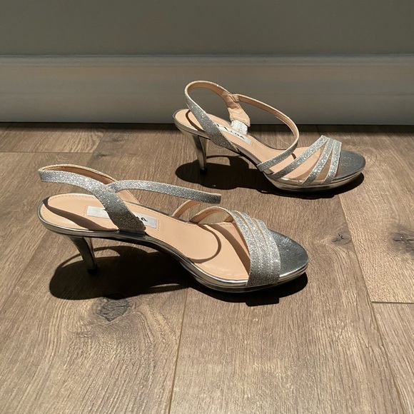 Brand new Nina shoes - Picture 4 of 5